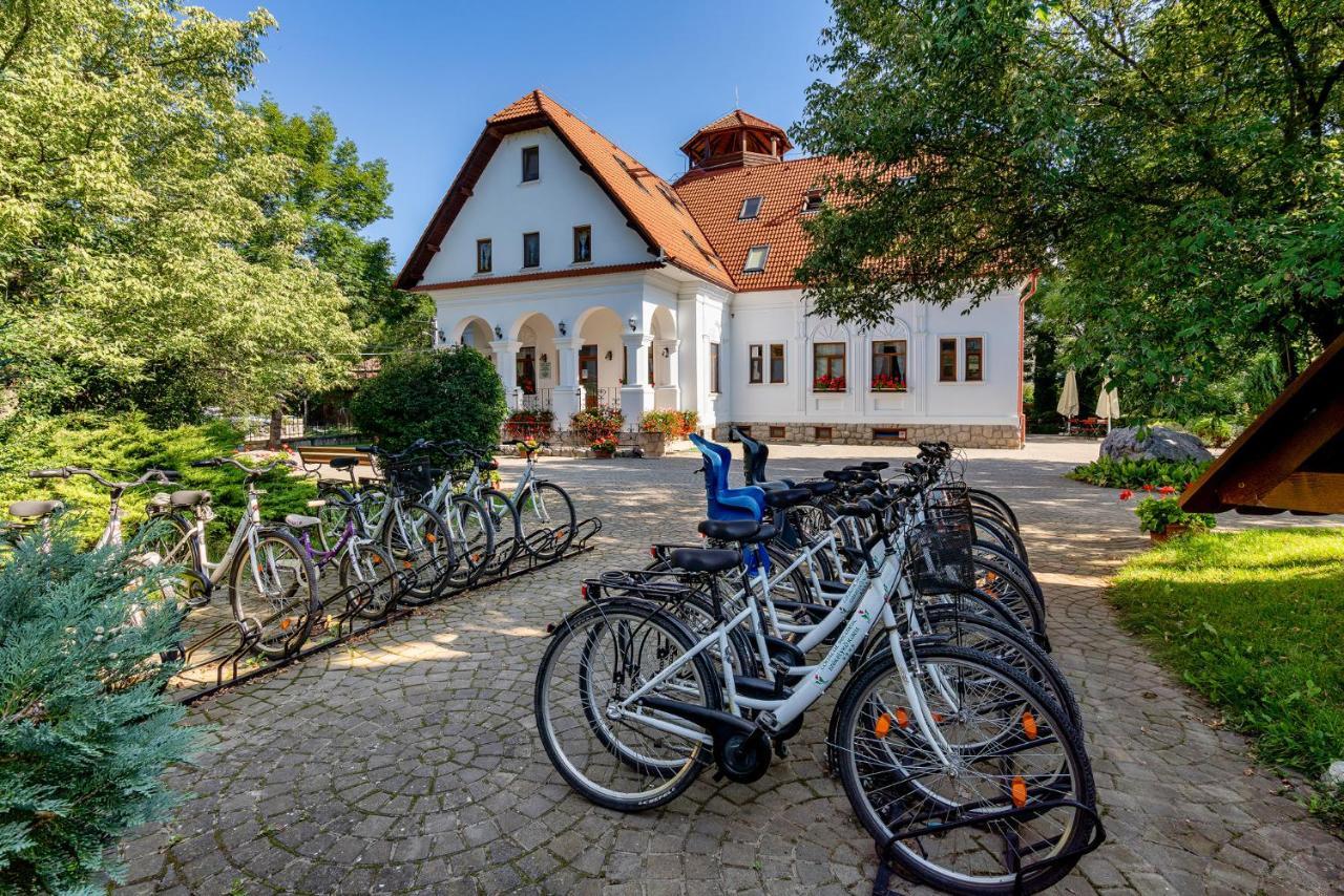 Hotel Conacul Secuiesc-Szekelyko Kuria Coltesti Exterior foto